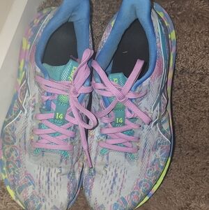 Colorful Women's Running Shoes. Adidad Noosa 14. Size 7